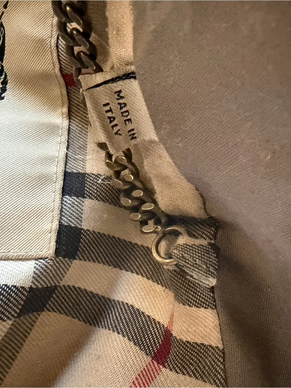 Burberry Women’s Tan Double-Breasted Trench Coat with Signature Check Collar - Picture 8 of 9